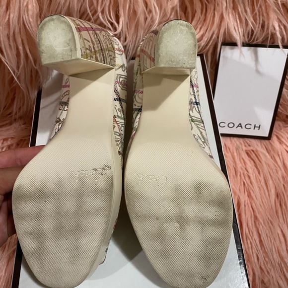 Coach heels - Picture 6 of 6